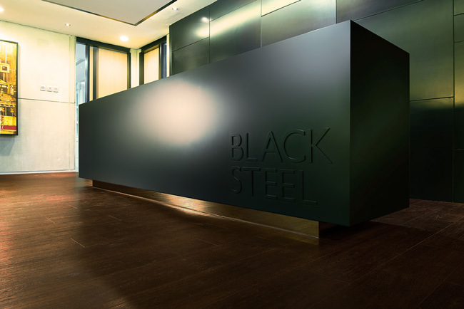Black-Steel-5-rev